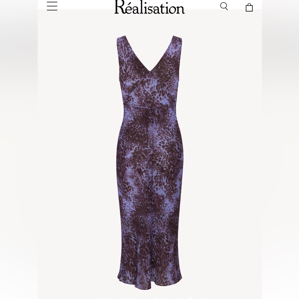 Realisation Par The Scarlet Dress